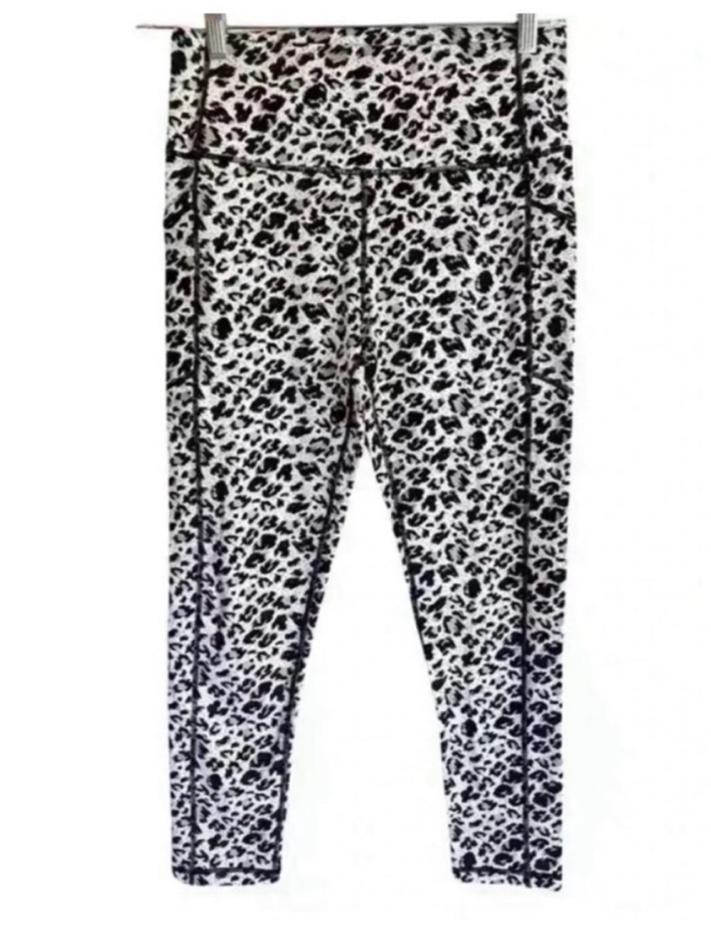 Zyia Active Black White Snow Leopard Print Brilliant
Pocket Workout Leggings - Picture 3 of 9